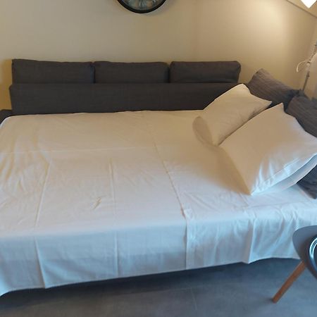 Elina'S Luxury Apartments Πρέβεζα Δωμάτιο φωτογραφία